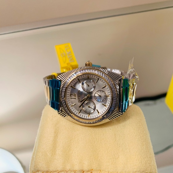 New Invicta Watch -Unisex - Picture 3 of 6